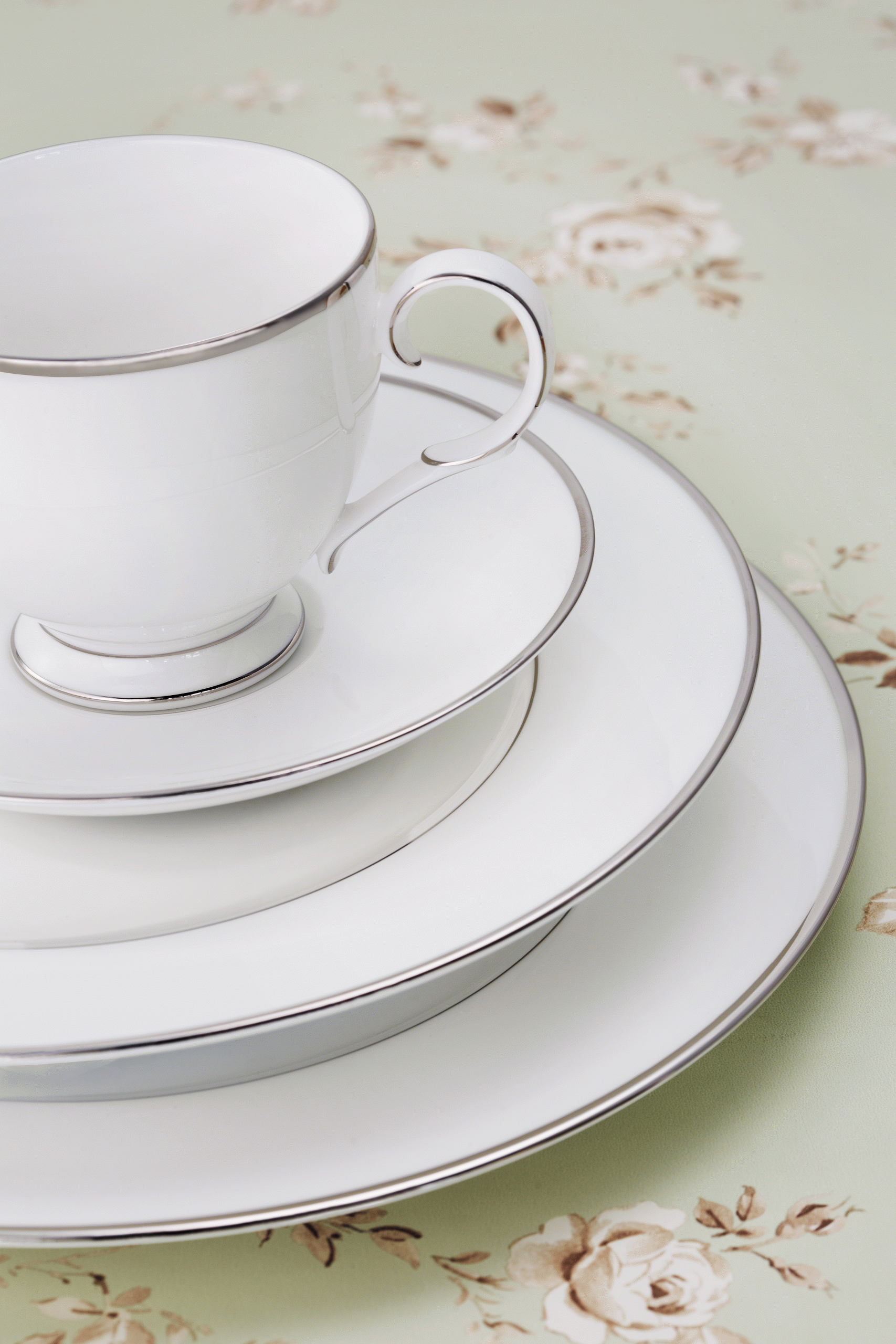 M-558L Sarah Platinum