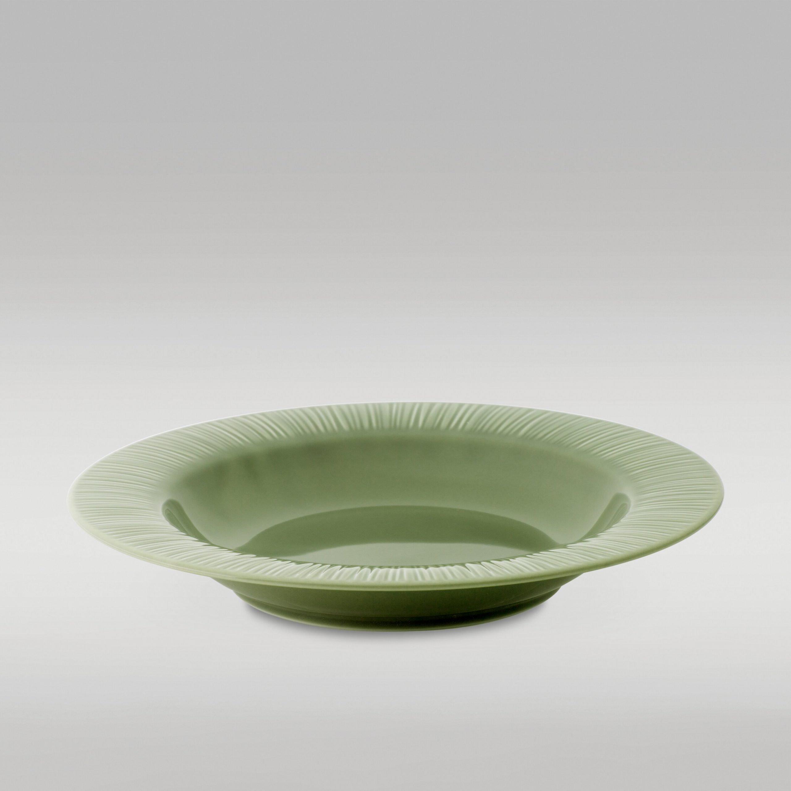 1724L- 90098/ Soup Plate