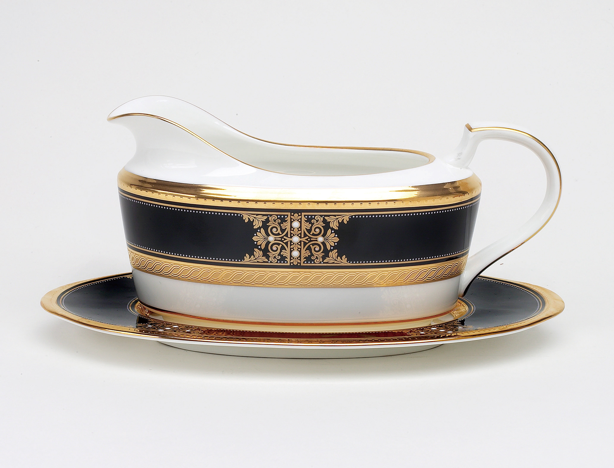 4818/59541 Gravy With saucer