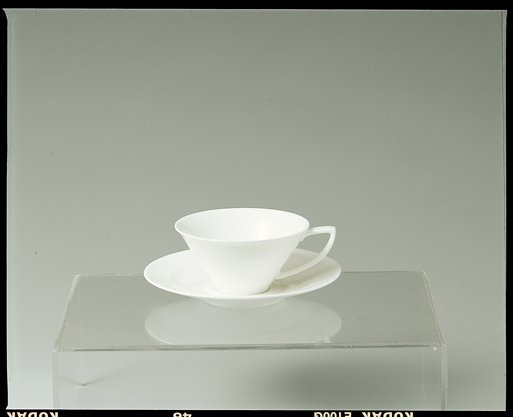 4519L/50989CA & 50988SA Tea/Coffee Cup & Saucer