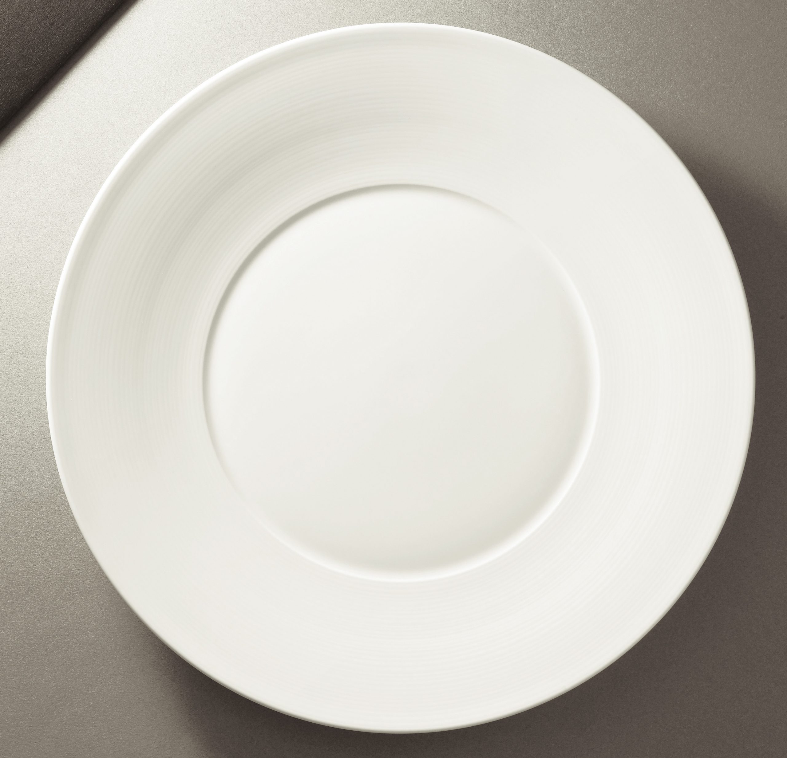 4943/93903 Round Coupe Plate