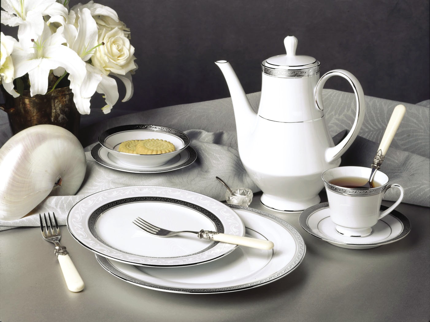 4166L/ Crestwood Platinum